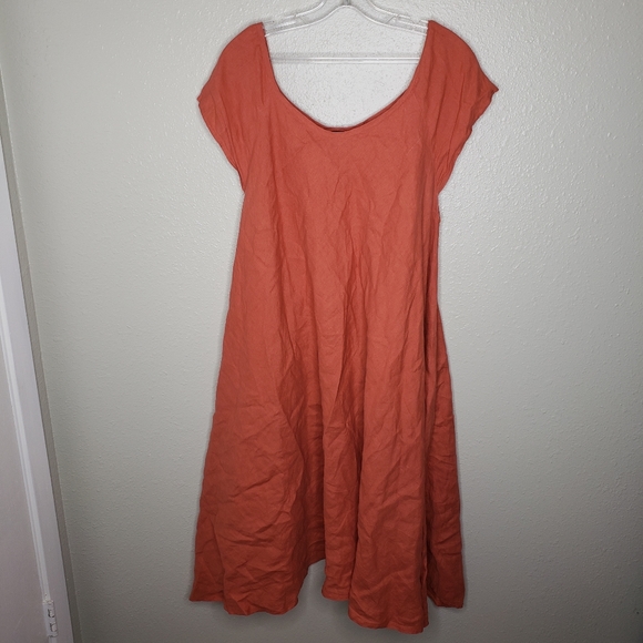 Ali Designer Dresses & Skirts - Rust red orange 100% linen swing dress w pockets